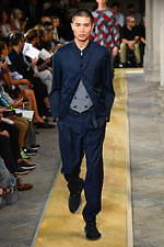 ジョルジオ アルマーニ 2020年春夏コレクション、歴史深い建築物の中でみせる新たなエレガンス｜写真69