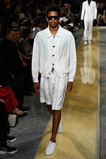 ジョルジオ アルマーニ 2020年春夏コレクション、歴史深い建築物の中でみせる新たなエレガンス｜写真81