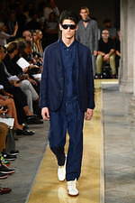 ジョルジオ アルマーニ 2020年春夏コレクション、歴史深い建築物の中でみせる新たなエレガンス｜写真87