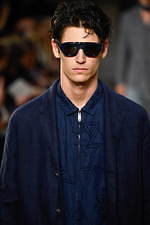 ジョルジオ アルマーニ 2020年春夏コレクション、歴史深い建築物の中でみせる新たなエレガンス｜写真88