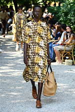 フェンディ(FENDI) 君の名前で僕を呼んで｜写真2