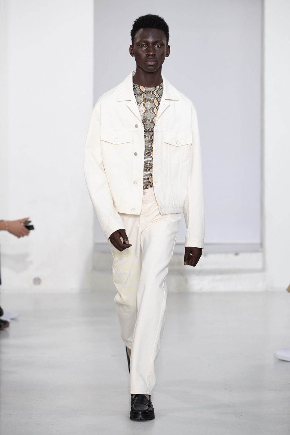 コモン スウェーデン(CMMN SWDN) 2020年春夏メンズコレクション  - 写真16