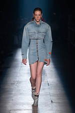 ヘロン・プレストン 2020年春夏コレクション、NYの街で暮らす人々のユニフォームに目をむけて｜写真28