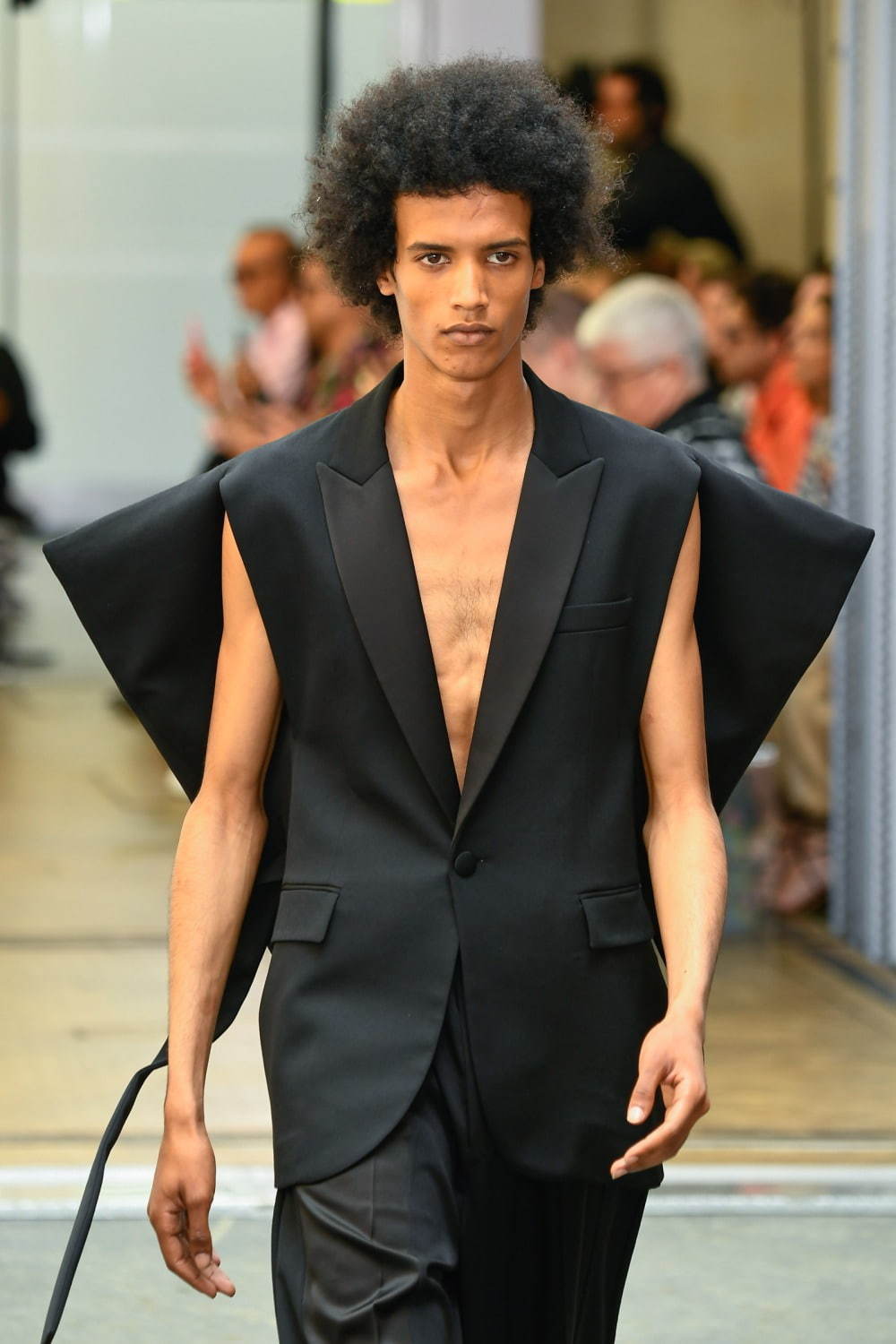 ジェイ ダブリュー アンダーソン Jw Anderson 年春夏メンズコレクション ファッションプレス