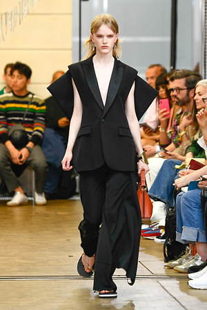JW アンダーソン(JW Anderson) 2020年春夏ウィメンズコレクション  - 写真1