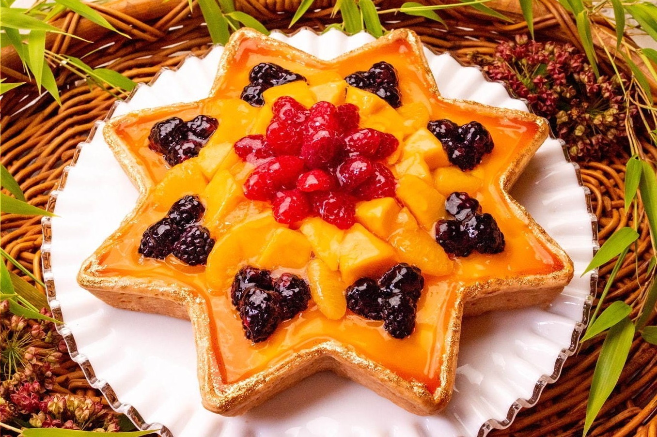 キル フェ ボン星型パッションフルーツム－スタルト“天の川”金箔パウダーを飾って、東京ソラマチ限定