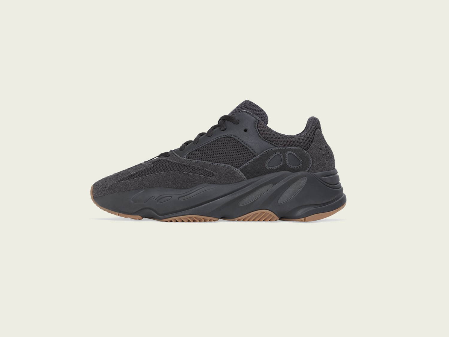 アディダス(adidas) YEEZY BOOST 700｜写真1