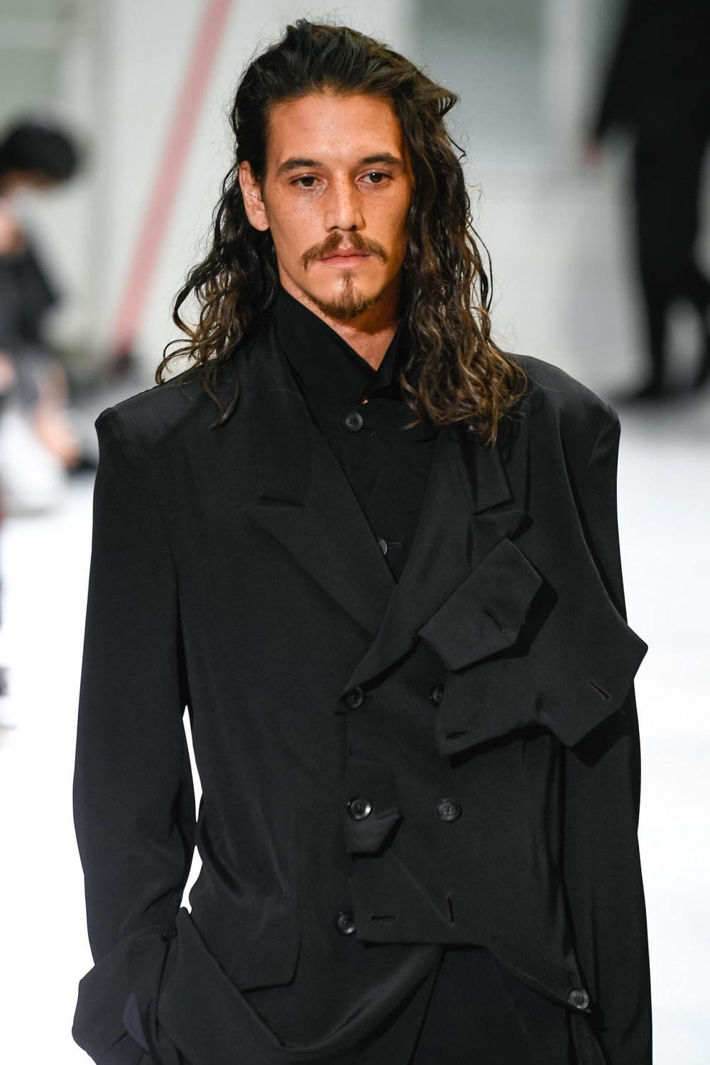 ヨウジヤマモト(Yohji Yamamoto) 2020年春夏メンズコレクション  - 写真30