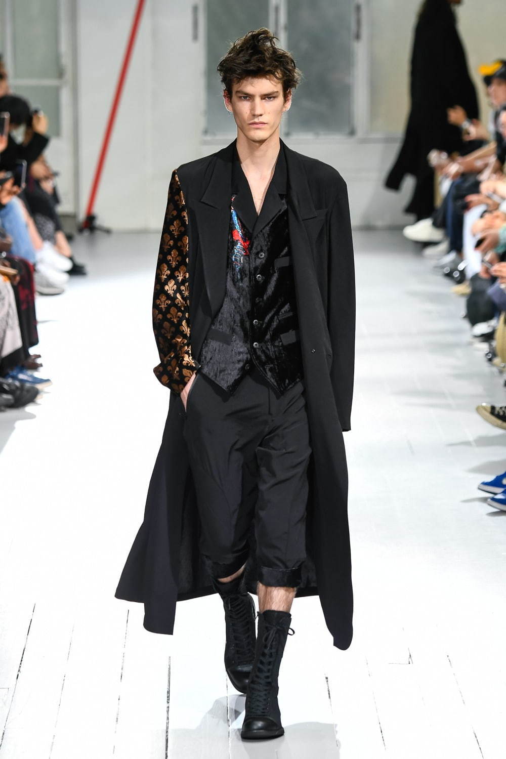 ヨウジヤマモト(Yohji Yamamoto) 2020年春夏メンズコレクション  - 写真75