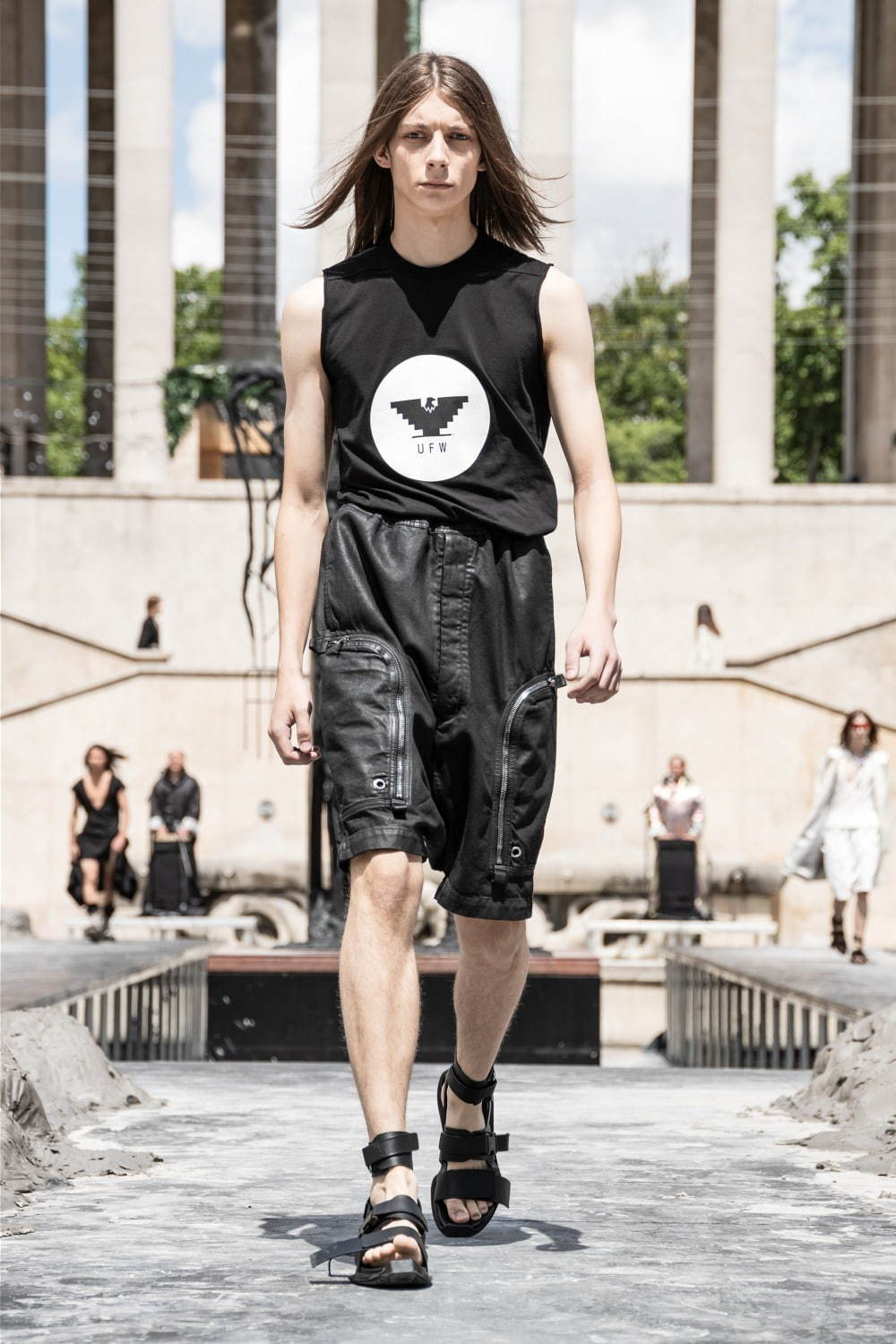 リック・オウエンス(Rick Owens) 2020年春夏メンズコレクション  - 写真20