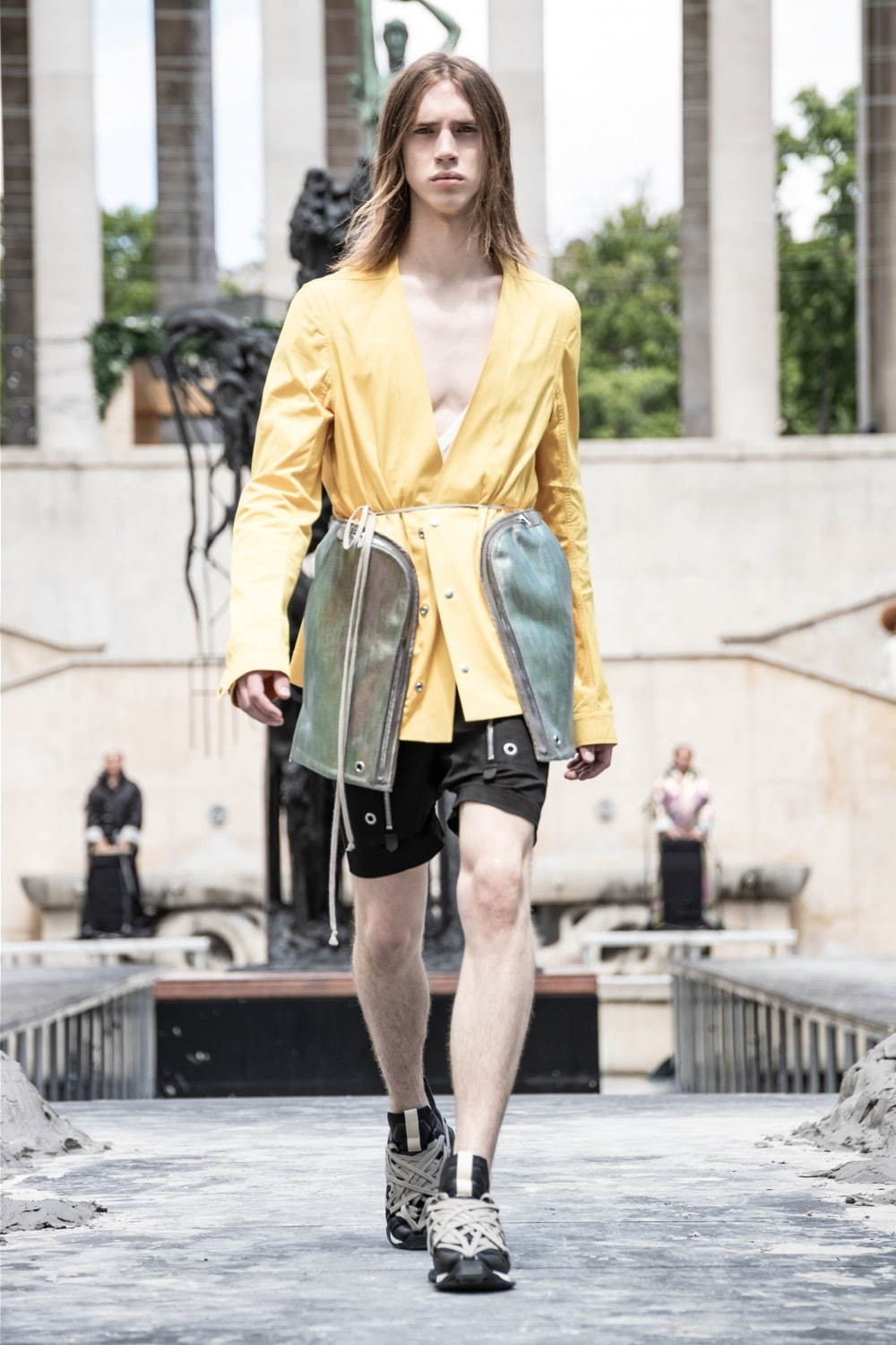 リック・オウエンス(Rick Owens) 2020年春夏メンズコレクション  - 写真32