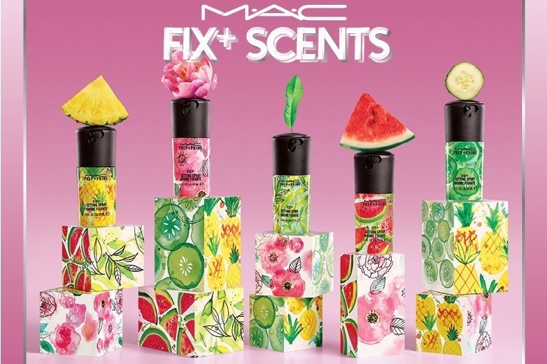 M·A·C“スイカ＆キュウリの香り”のミニサイズスプレー化粧水、肌にシュッでメイク持ちUP