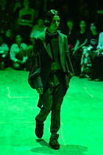 コム デ ギャルソン・オム プリュス(COMME des GARÇONS HOMME PLUS) オーランドー｜写真36