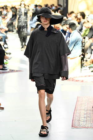 sacai 2020年春夏メンズコレクション、sacaiの考える新たな男性の正装