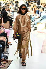 sacai 2020年リゾートコレクション - フォーマルウェアにかけられたsacaiの魔法｜写真12