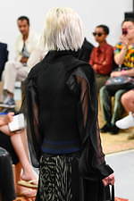 sacai 2020年リゾートコレクション - フォーマルウェアにかけられたsacaiの魔法｜写真38