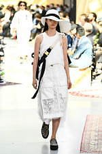 sacai 2020年リゾートコレクション - フォーマルウェアにかけられたsacaiの魔法｜写真42