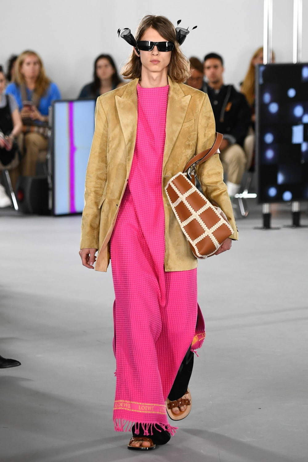 ロエベ(LOEWE) 2020年春夏メンズコレクション シルエット - 写真28