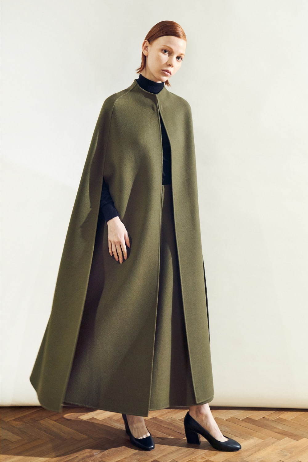 マディソンブルー 2019-20年秋冬｜female ケープ