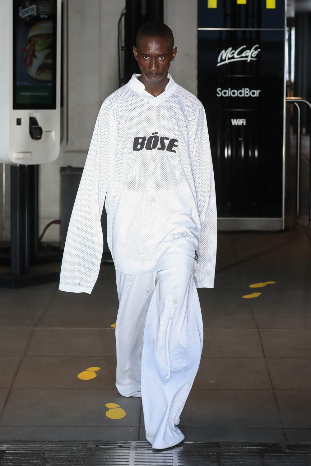 ヴェトモン(VETEMENTS) 2020年春夏メンズコレクション ヴェトモン(VETEMENTS) 2020年春夏メンズコレクション