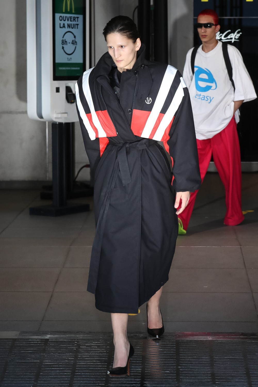 ヴェトモン 2020年春夏｜ ラップコート