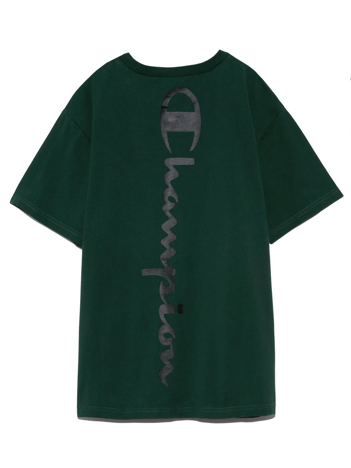 フレイ アイディー×チャンピオンのTシャツ＆ワンピース、袖や背面にロゴを配して｜写真9
