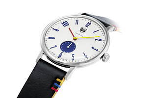 ドイツ腕時計ブランド「ドゥッファ」新作ウォッチ、“赤・青・黄”の3 