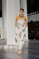 シャネル 2013年春夏コレクション - ソーラーパネルの上で披露された尽きることのない創造力｜写真26