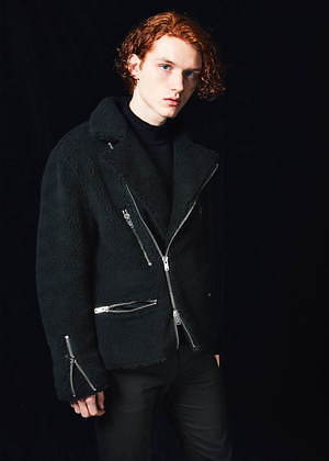 ニューズレス(NYUZELESS) 2019-20年秋冬ウィメンズ&メンズコレクション  - 写真37