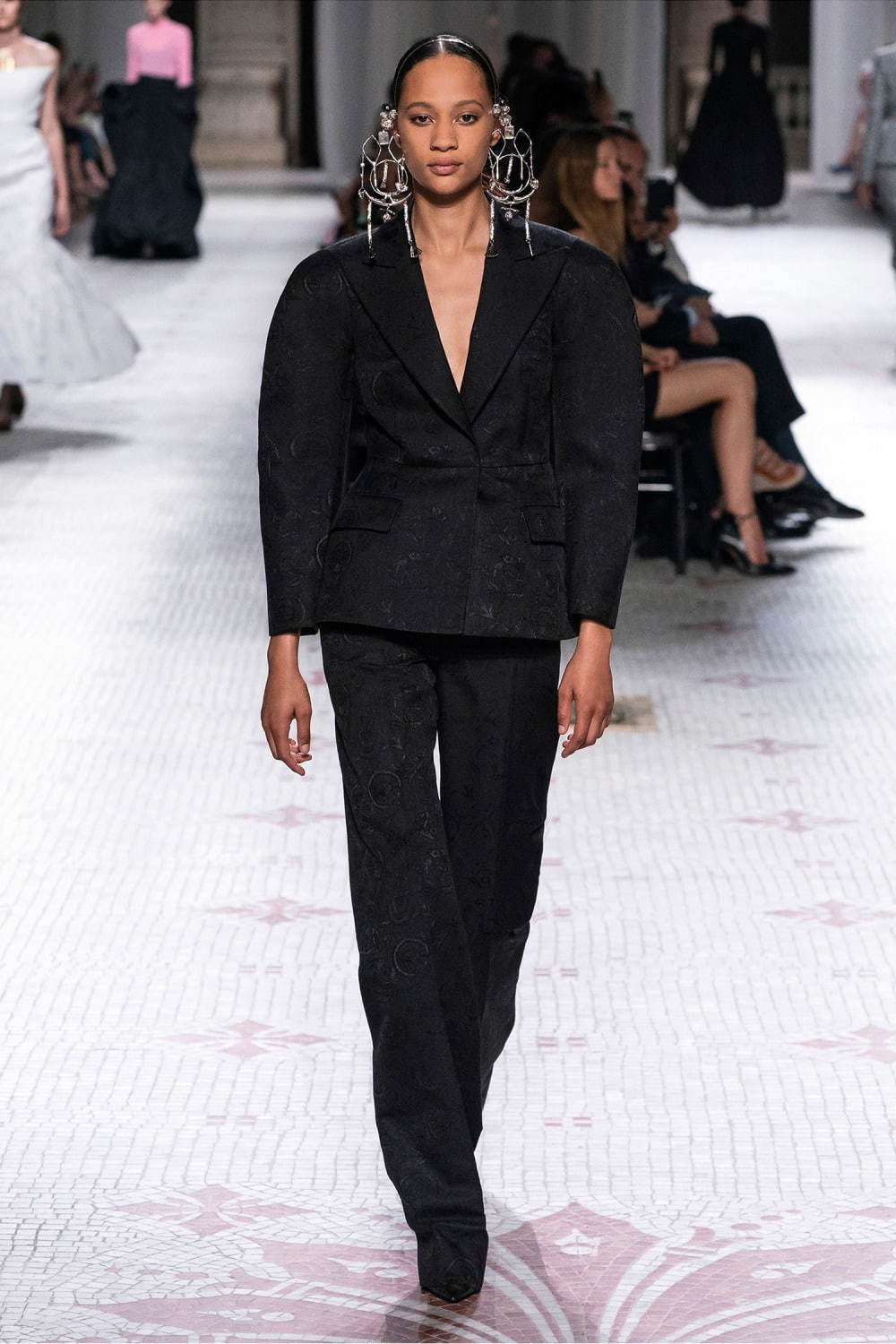 ジバンシィ オートクチュール 2019-20年秋冬<span>コレクション</span> - 写真9