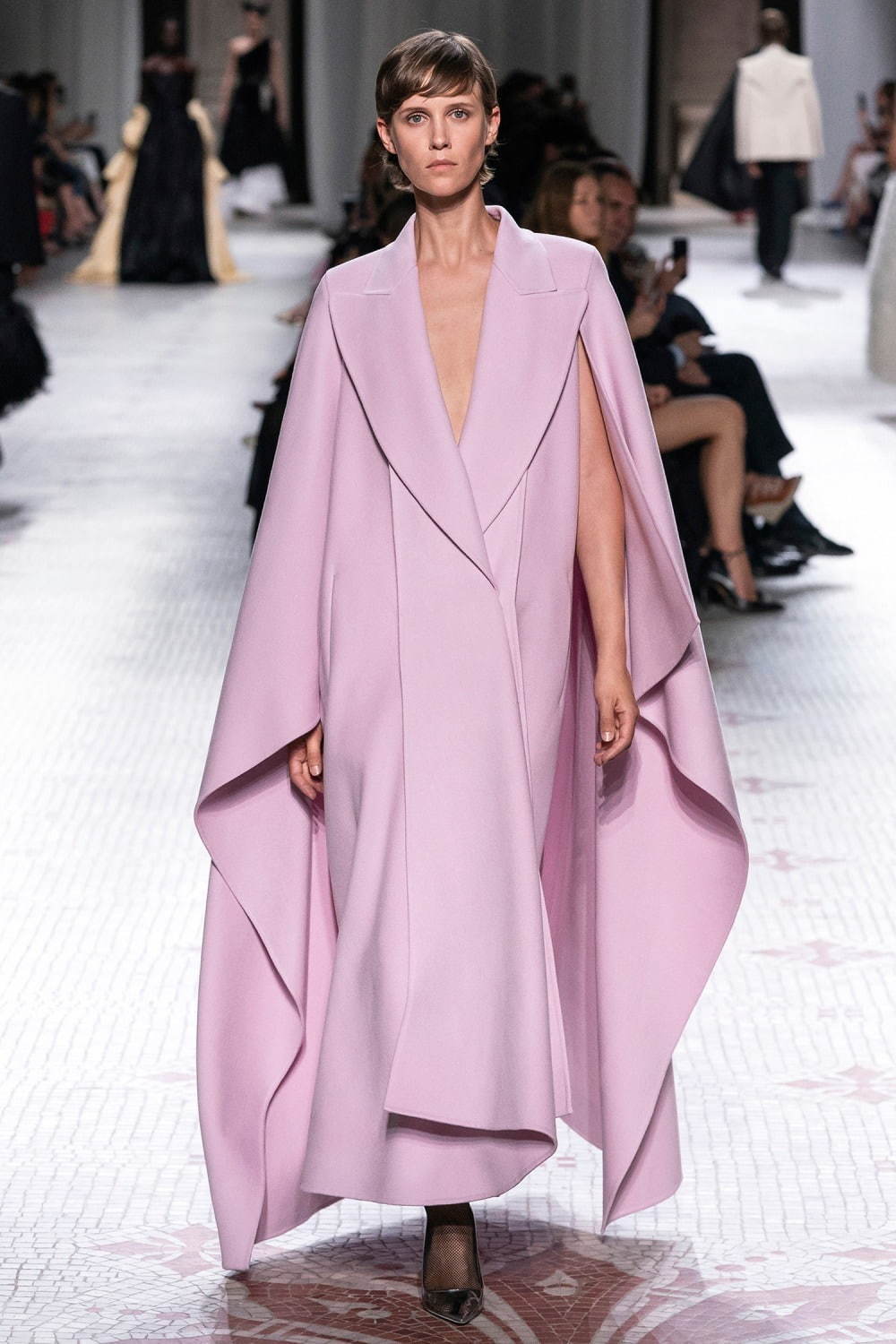 ジバンシィ オートクチュール 2019-20年秋冬<span>コレクション</span> - 写真16