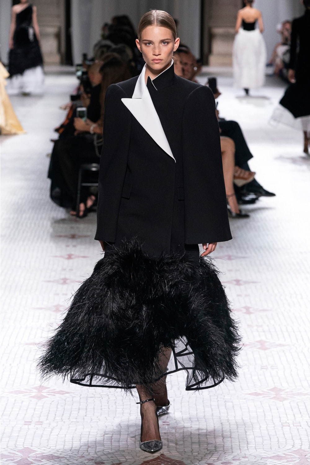 ジバンシィ オートクチュール 2019-20年秋冬<span>コレクション</span> - 写真17