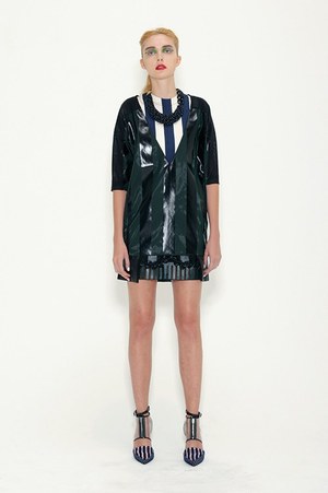 TOGA(トーガ) 2013年春夏コレクション - 現代アートと歴史ある庭園が共存するパレロワイヤル｜写真18