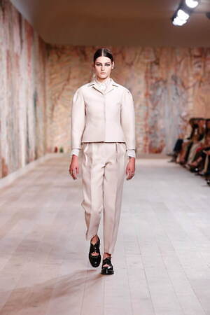 ディオール オートクチュール(DIOR Haute Couture ) 2021-22年秋冬ウィメンズコレクション  - 写真29