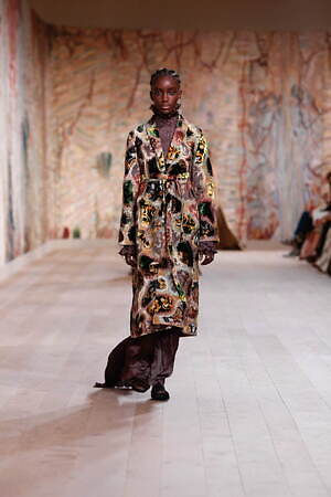 ディオール オートクチュール(DIOR Haute Couture ) 2021-22年秋冬ウィメンズコレクション  - 写真61