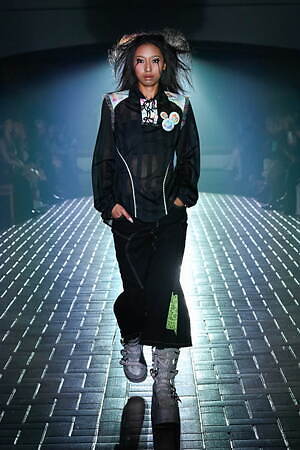 ユェチ・チ(YUEQI QI) 2025-26年秋冬ウィメンズコレクション  - 写真20