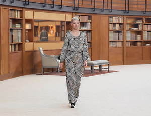 シャネル オートクチュール(CHANEL Haute Couture ) 2019-20年秋冬ウィメンズコレクション  - 写真23