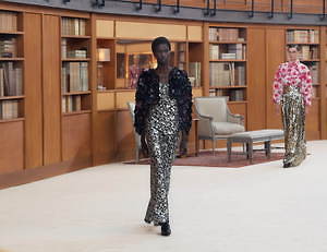 シャネル オートクチュール(CHANEL Haute Couture ) 2019-20年秋冬ウィメンズコレクション  - 写真47