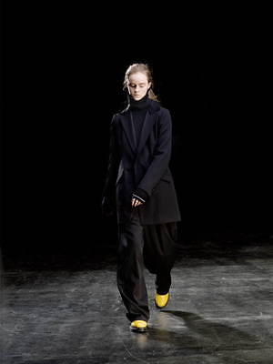 ワイズ(Y's) 2019-20年秋冬ウィメンズコレクション  - 写真2