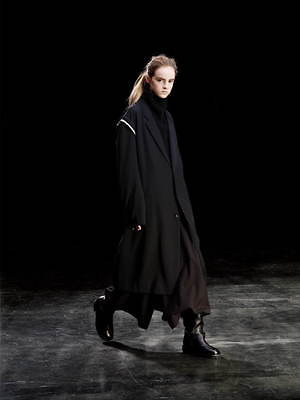 ワイズ(Y's) 2019-20年秋冬ウィメンズコレクション  - 写真4