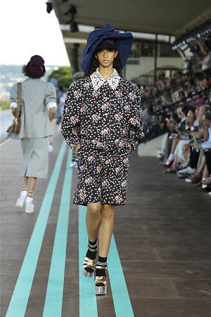 ミュウミュウ(MIU MIU) 2020年リゾートウィメンズコレクション  - 写真23