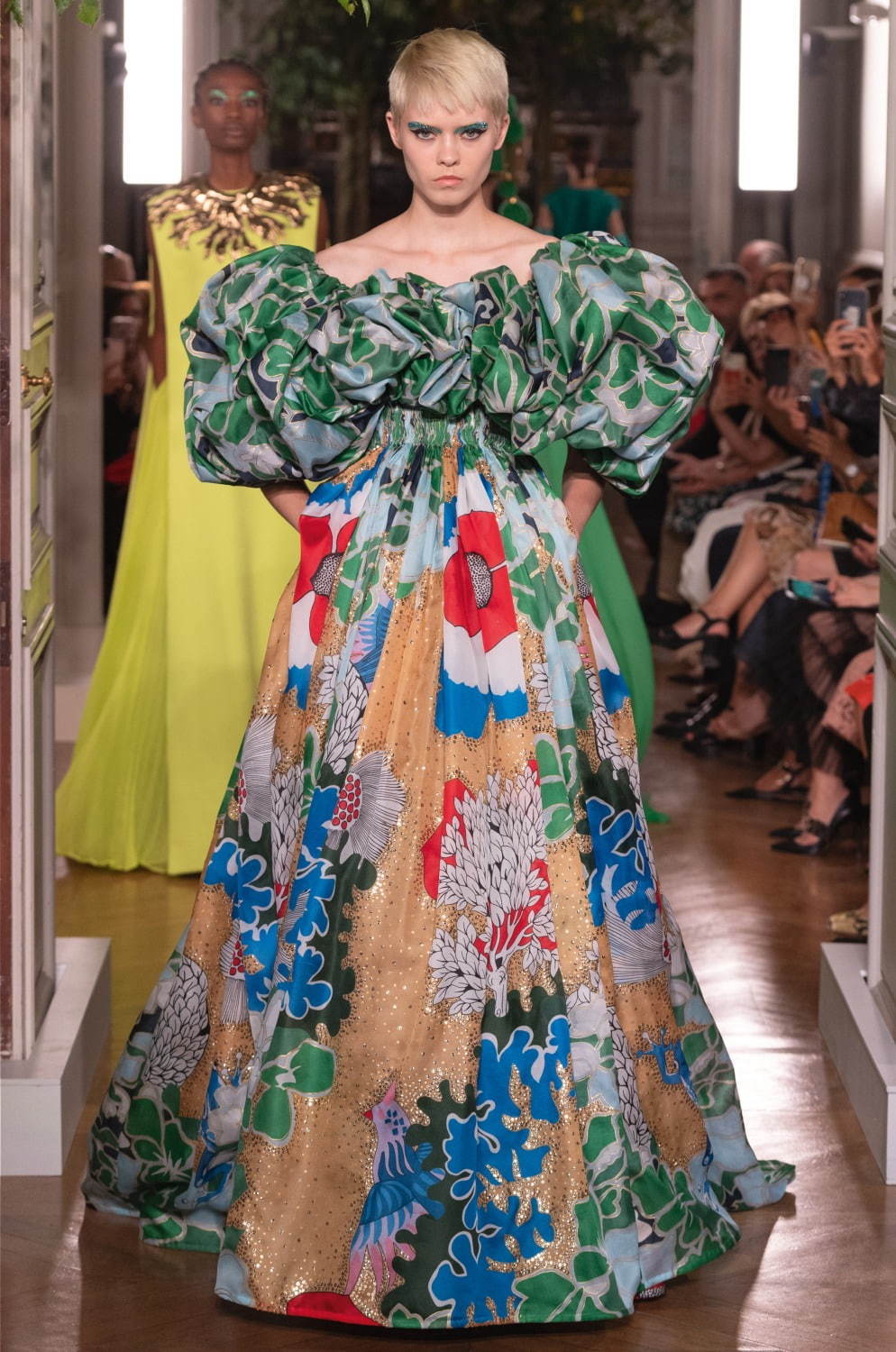 ヴァレンティノ オートクチュール(VALENTINO Haute Couture ) 2019-20年秋冬ウィメンズコレクション シルエット - 写真39