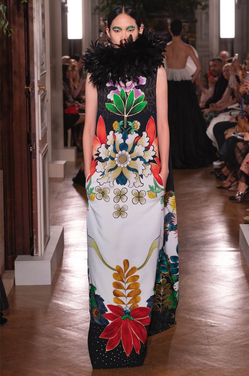 ヴァレンティノ オートクチュール(VALENTINO Haute Couture ) 2019-20年秋冬ウィメンズコレクション シルエット - 写真50