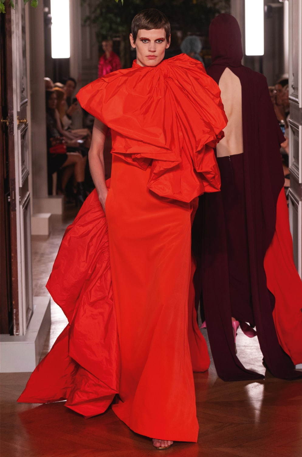ヴァレンティノ オートクチュール(VALENTINO Haute Couture ) 2019-20年秋冬ウィメンズコレクション シルエット - 写真58