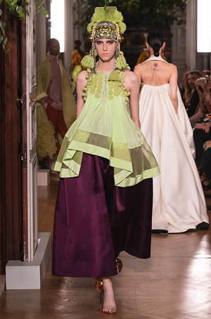 ヴァレンティノ オートクチュール(VALENTINO Haute Couture ) 2019-20年秋冬ウィメンズコレクション  - 写真5