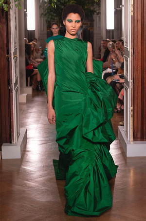 ヴァレンティノ オートクチュール(VALENTINO Haute Couture ) 2019-20年秋冬ウィメンズコレクション  - 写真44