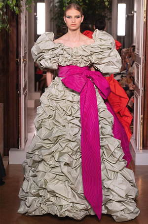 ヴァレンティノ オートクチュール(VALENTINO Haute Couture ) 2019-20年秋冬ウィメンズコレクション  - 写真72