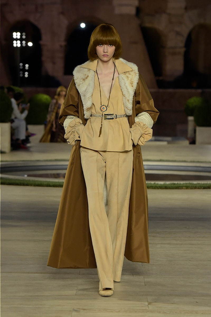 フェンディ オートクチュール(FENDI Haute Couture) 2019-20年秋冬ウィメンズコレクション  - 写真8