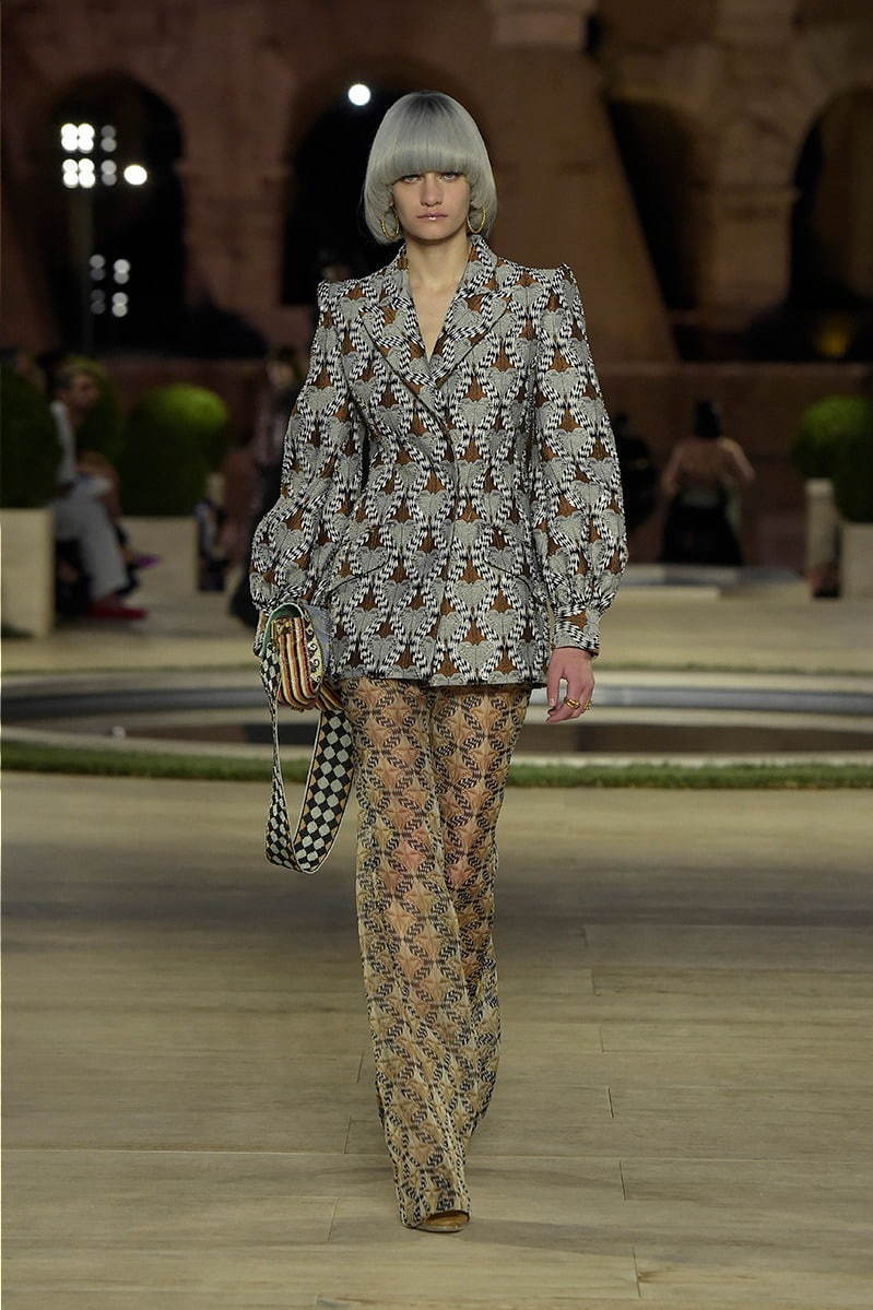 フェンディ オートクチュール(FENDI Haute Couture) 2019-20年秋冬ウィメンズコレクション  - 写真26