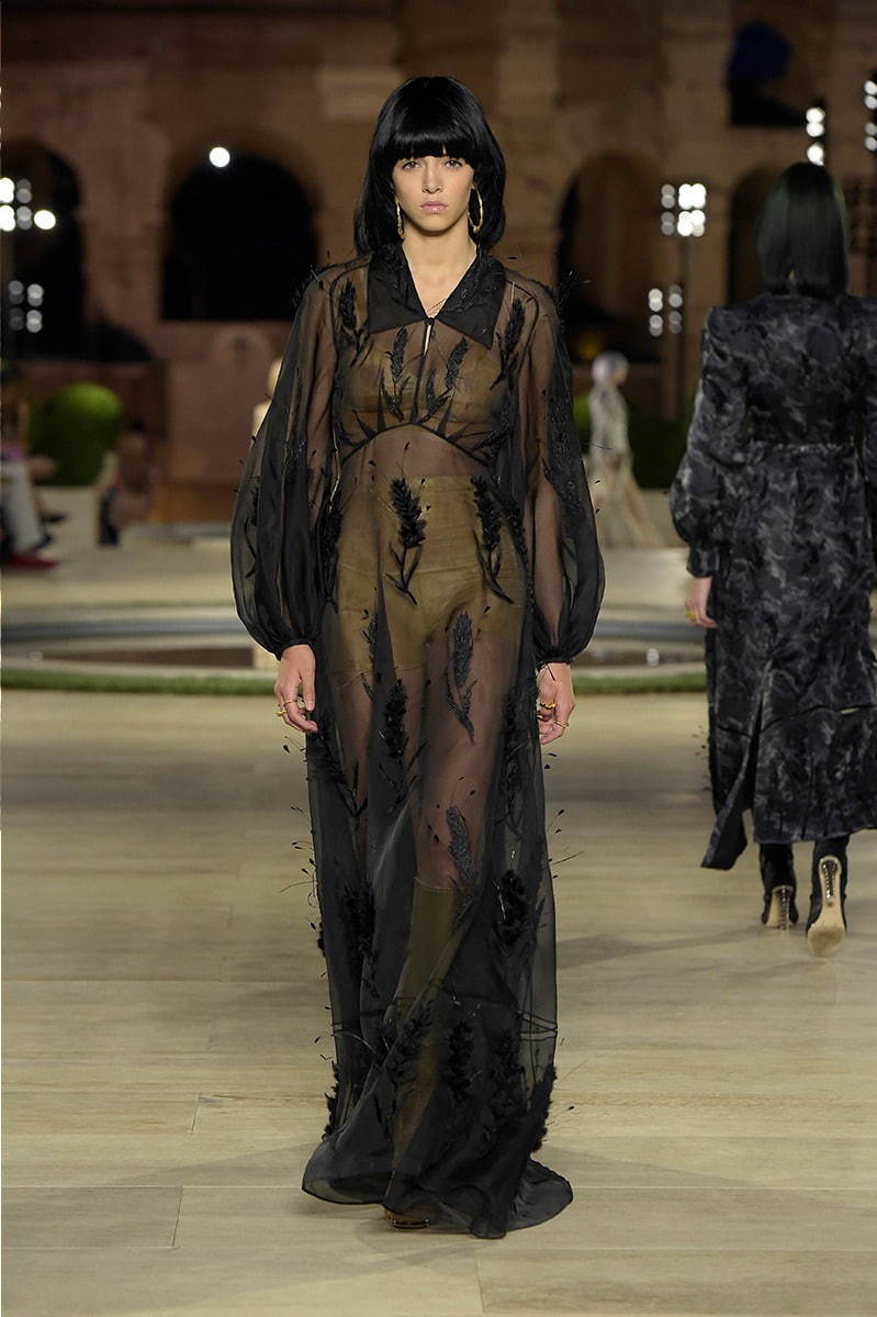 フェンディ オートクチュール(FENDI Haute Couture) 2019-20年秋冬ウィメンズコレクション  - 写真33